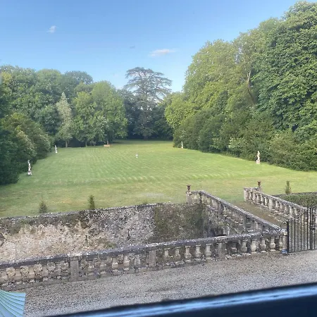 Gasthuis Chateau Des Feugerets 4*
