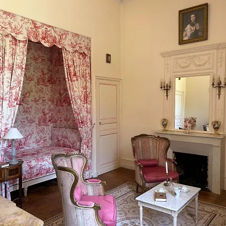 Château Des Feugerets Maison d'hôtes *