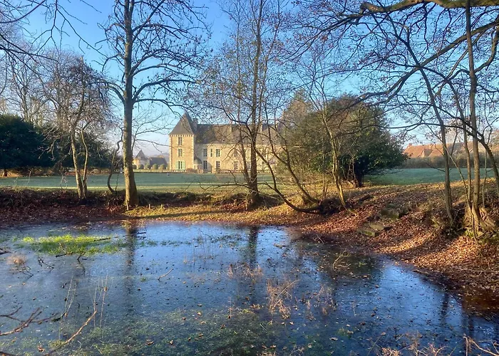 Chateau Des Feugerets 4*