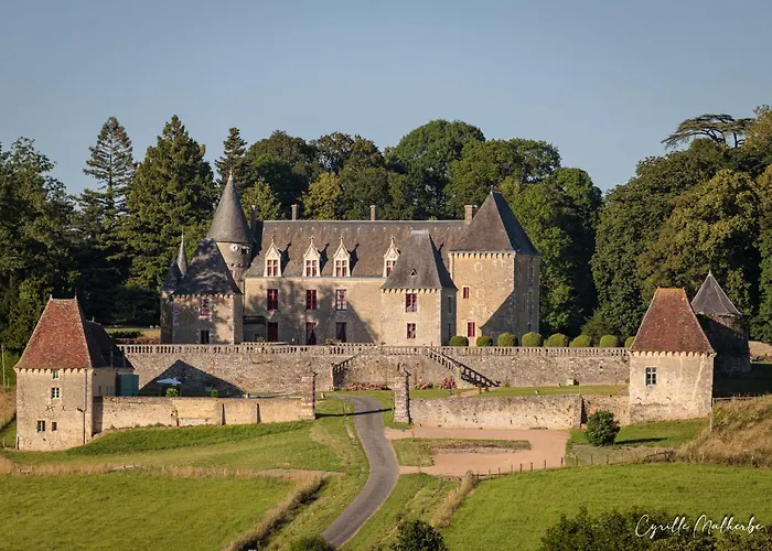 Chateau Des Feugerets